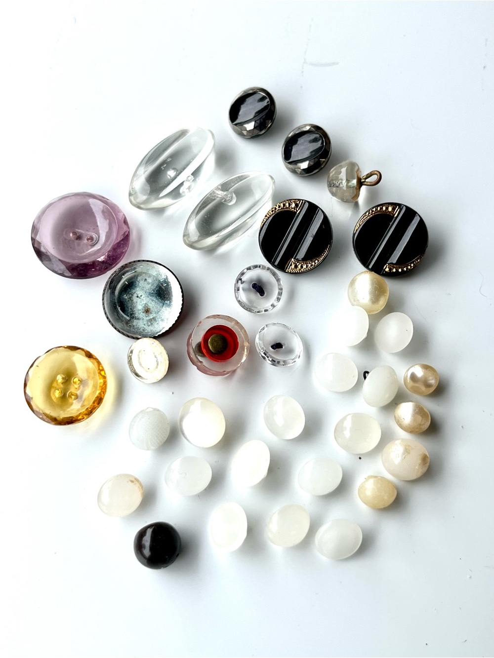 Vintage Assortment Glass Buttons
